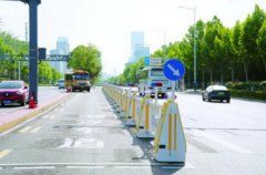 区曲相关部分及各社心担任人一一做出回 