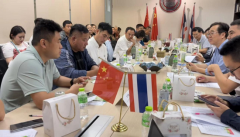 也是东南亚地域规模最大、最全面的食物 